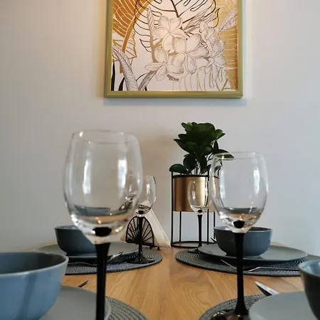 Zofia 2 Przy Plazy *